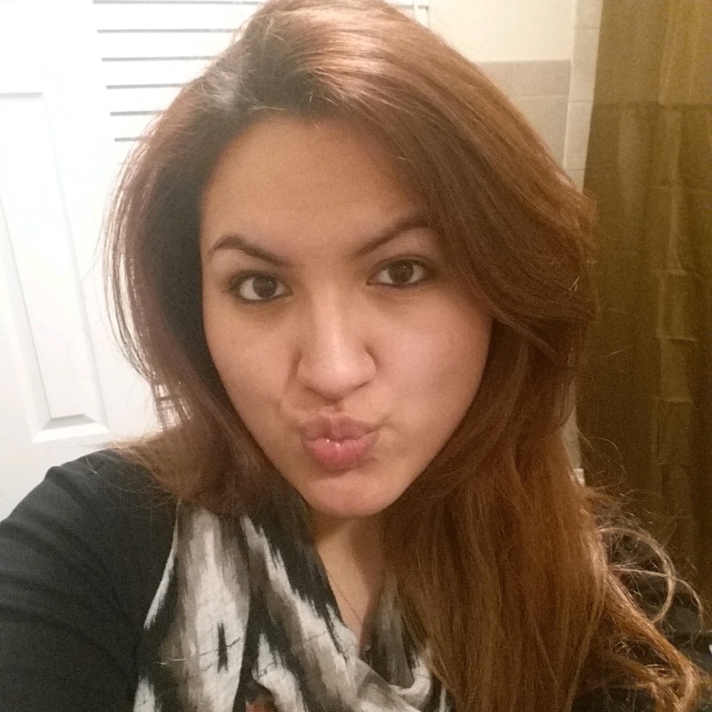 Meet your Posher, Kelley